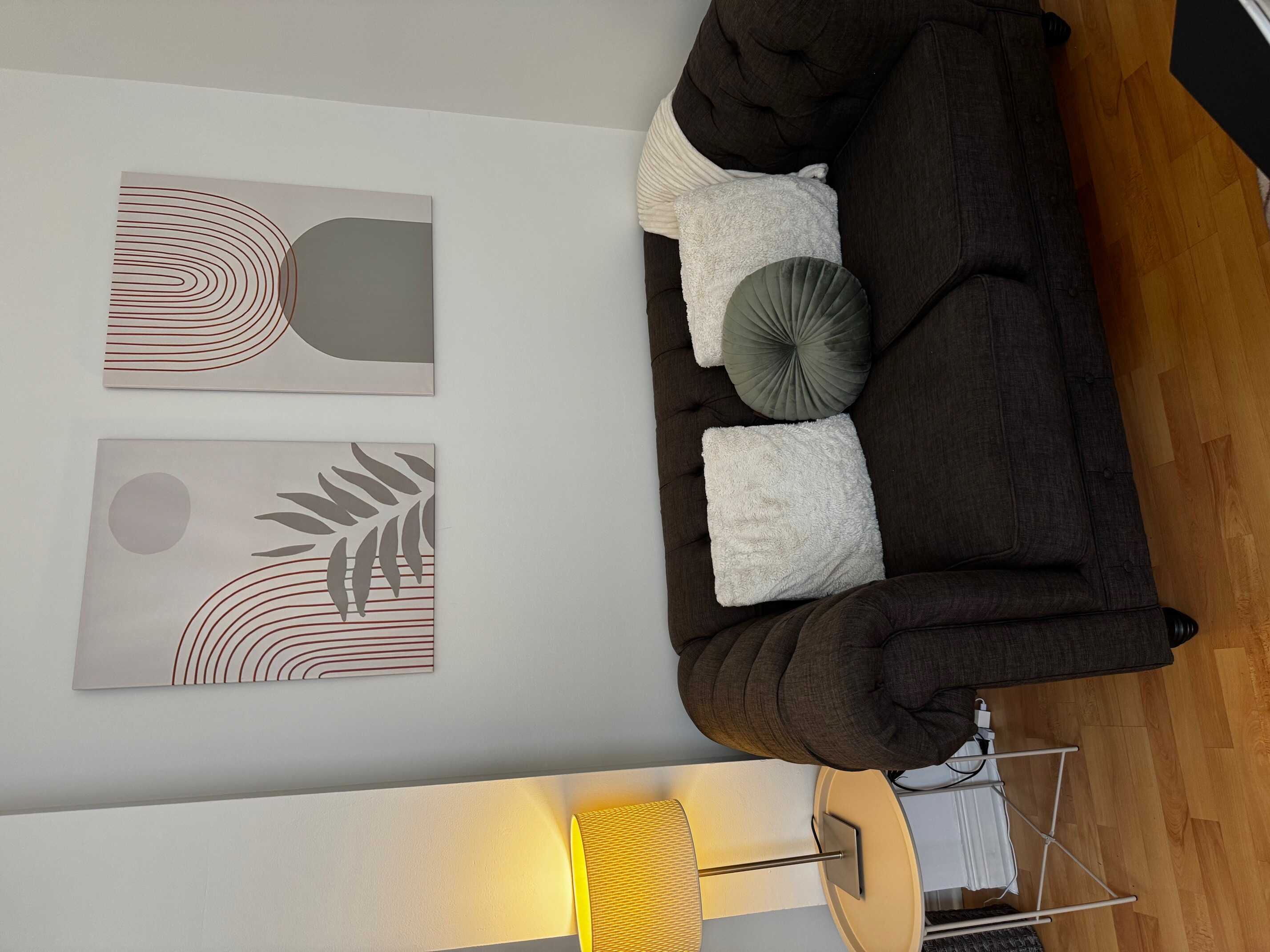 Votre sofa - your couch